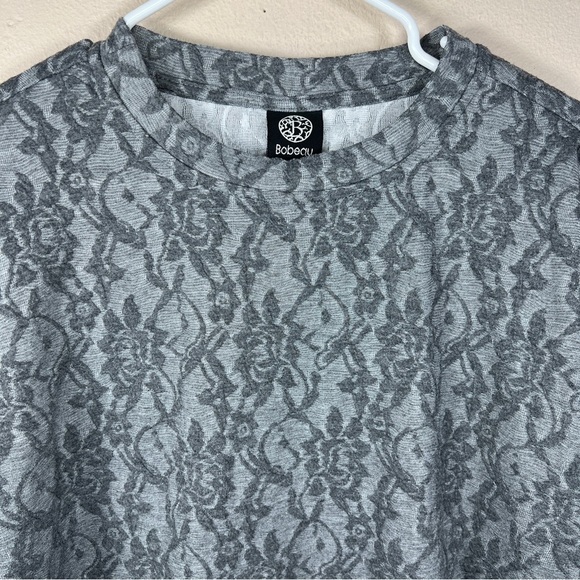 MEDIUM BOBEAU GREY FLORAL LACE LOOK FABRIC STRETCH  LONG SLEEVE TOP SWEATSHIRT - Picture 2 of 9